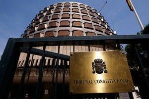 El tribunal constitucional anula parcialmente ley de contratos Aragón